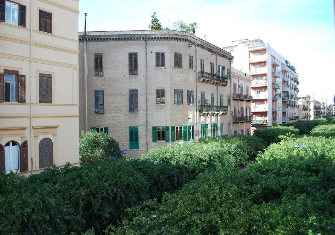 A Casa Di Amici Hostel Palermo