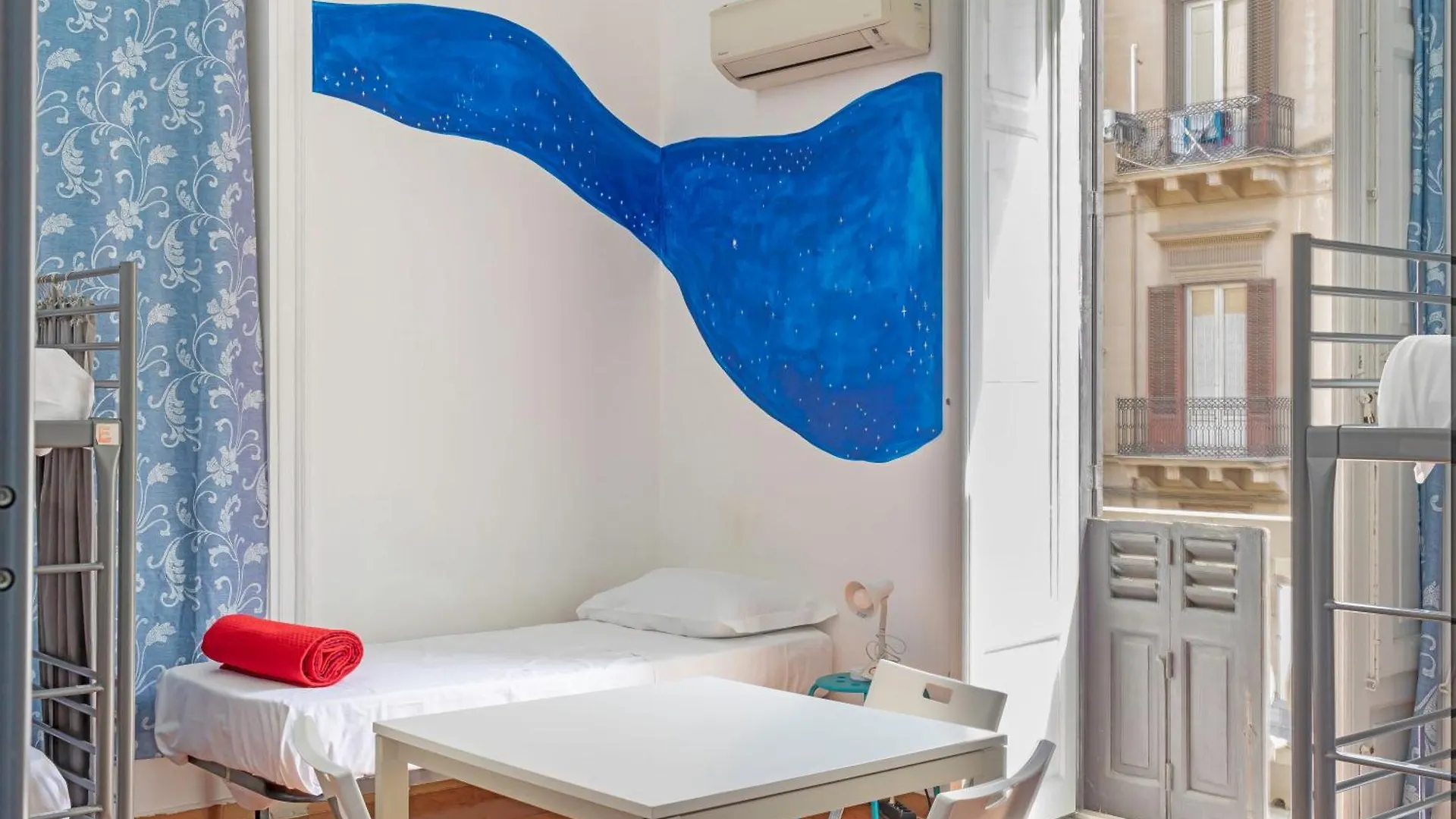 A Casa Di Amici Hostel Palermo Italy