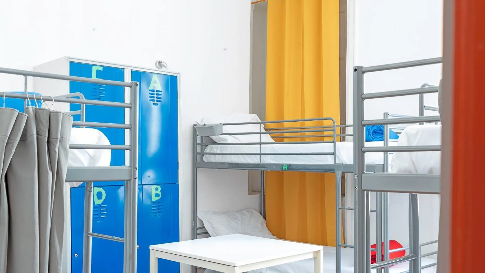 A Casa Di Amici Hostel Palermo Italy