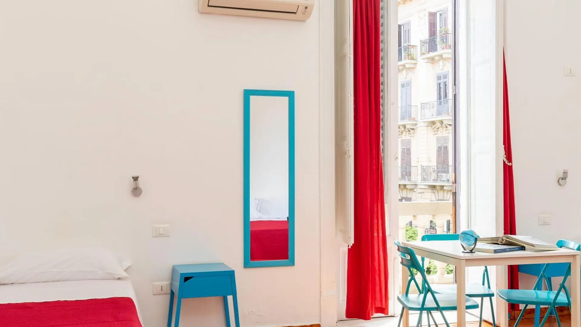 A Casa Di Amici Hostel Palermo Italy