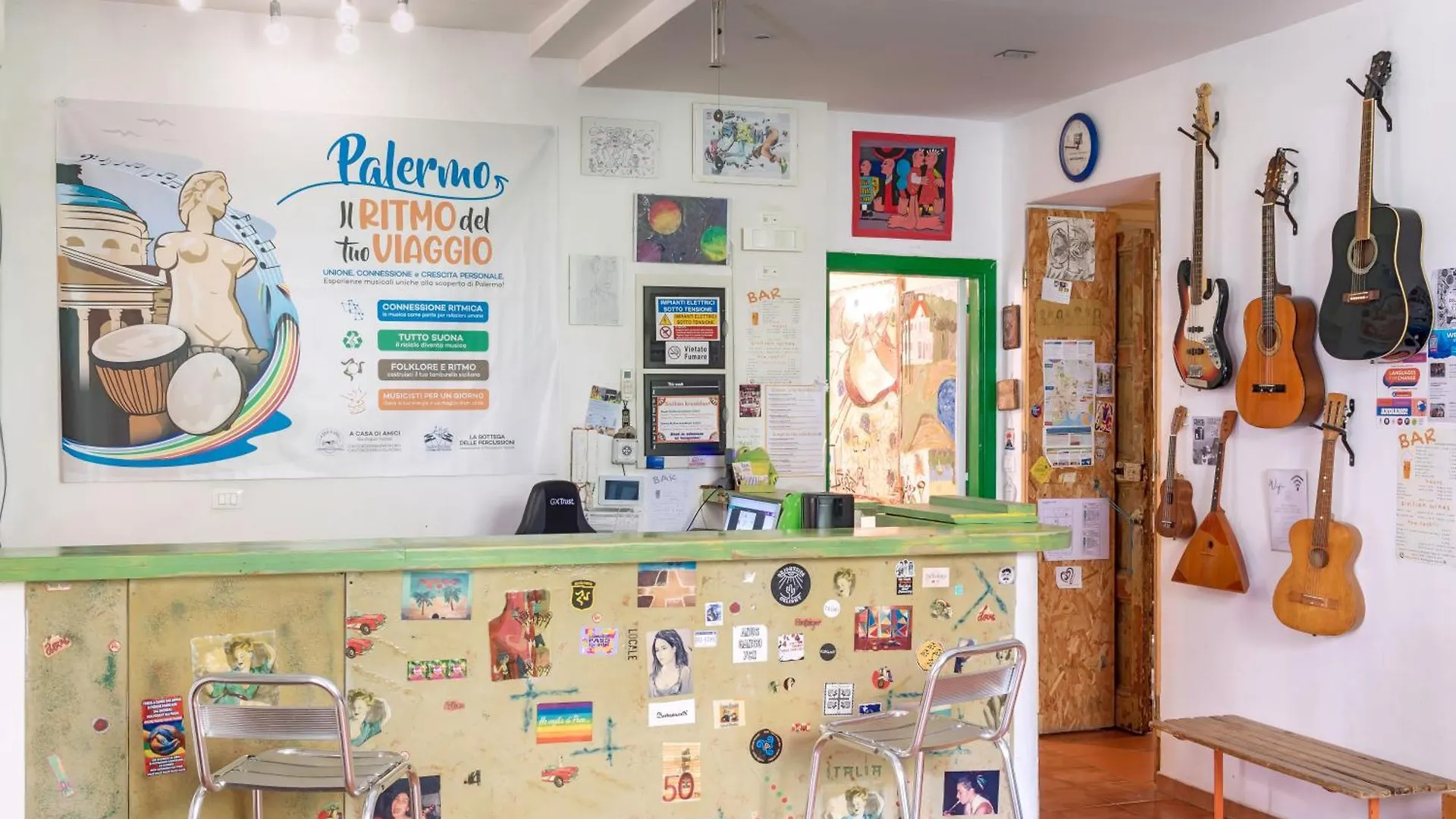 A Casa Di Amici Hostel Palermo Italy